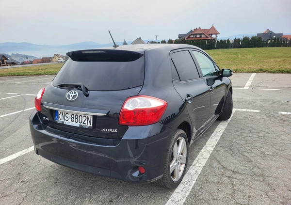 Toyota Auris cena 23900 przebieg: 207452, rok produkcji 2011 z Piotrków Trybunalski małe 277